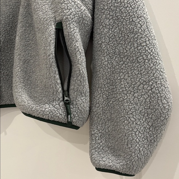 TNA Gray Sherpa Fleece pullover - Picture 4 of 5